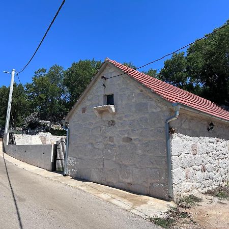 Aga Villa Zagvozd Bagian luar foto