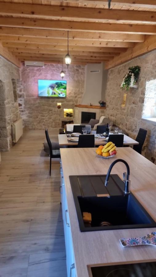 Aga Villa Zagvozd Bagian luar foto