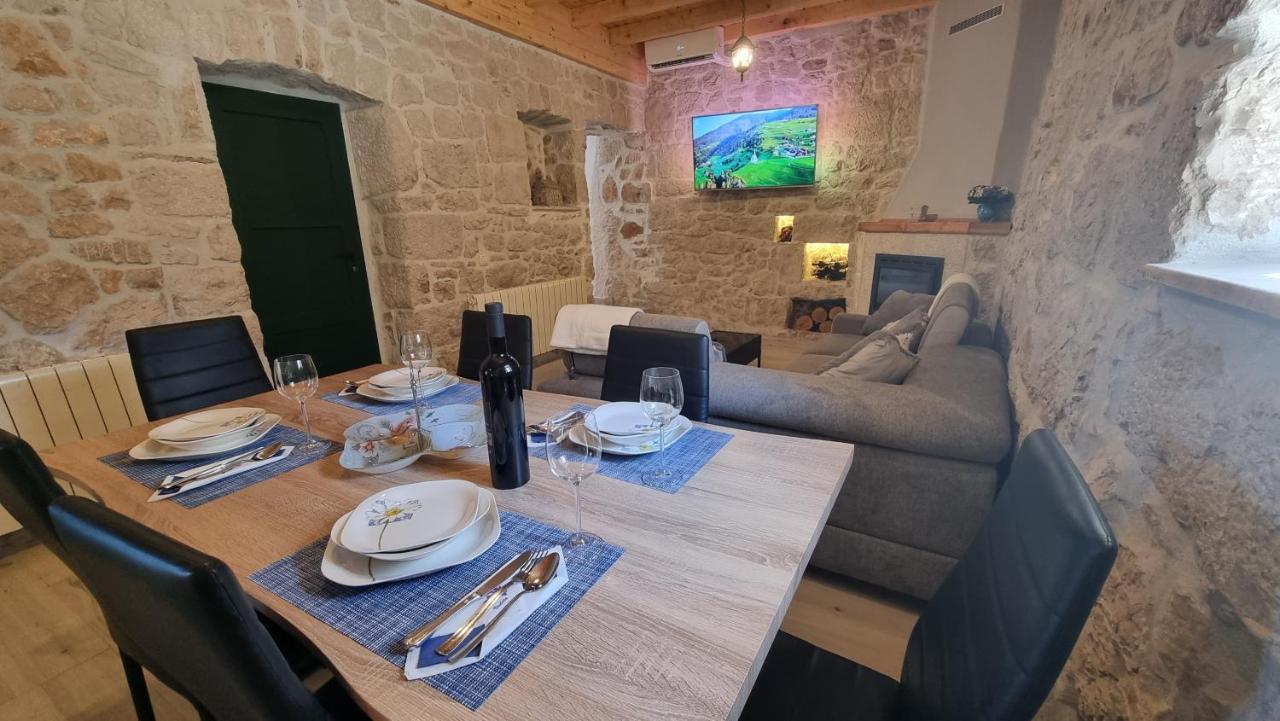 Aga Villa Zagvozd Bagian luar foto