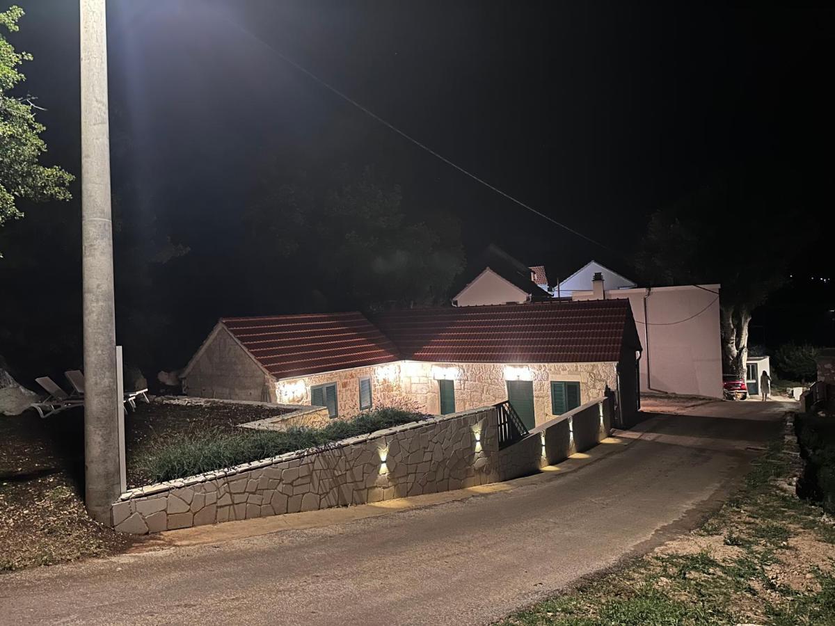Aga Villa Zagvozd Bagian luar foto
